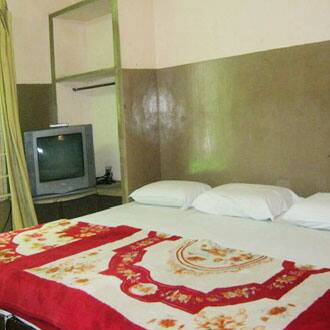 Hotel Sairam Deluxe, Tirupati 4